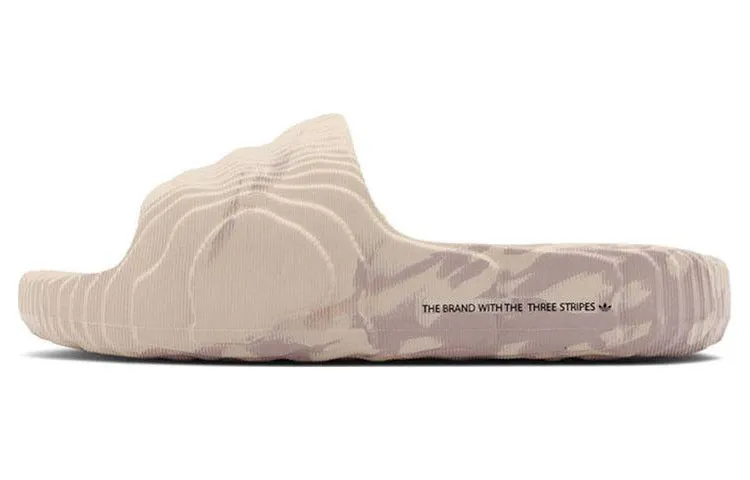 adidas Adilette 22 Sand Strata Sneakers
