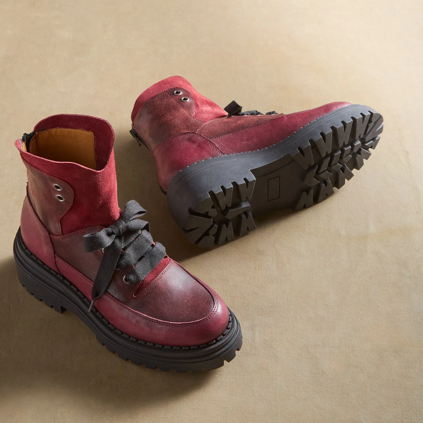 Tirol Boots